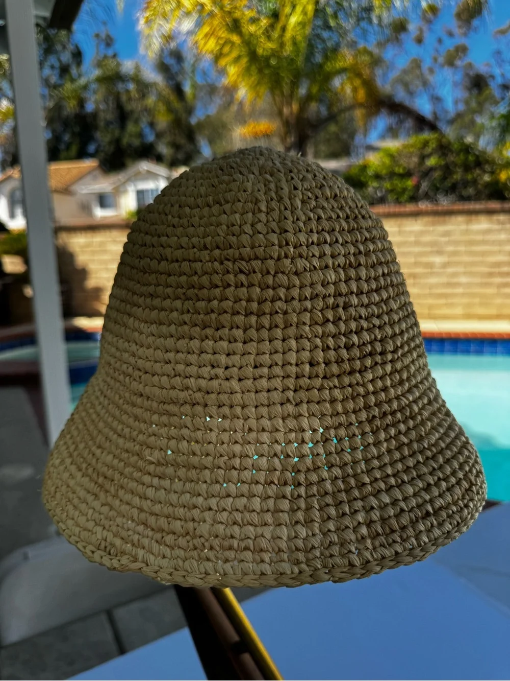 Janessa Leone Pierce Packable Straw Bucket Hat in Natural Sz Small